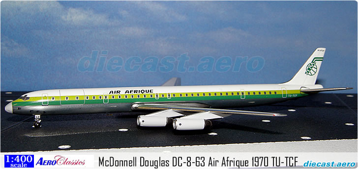 1970-71 PUB UTA AIRLINE DC-8-62 AIRLINER HOTESSE AIR AFRIQUE ORIGINAL FRENCH AD 