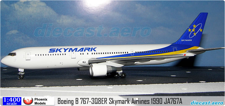 Boeing B 767-3Q8ER Skymark Airlines 1990 JA767A
