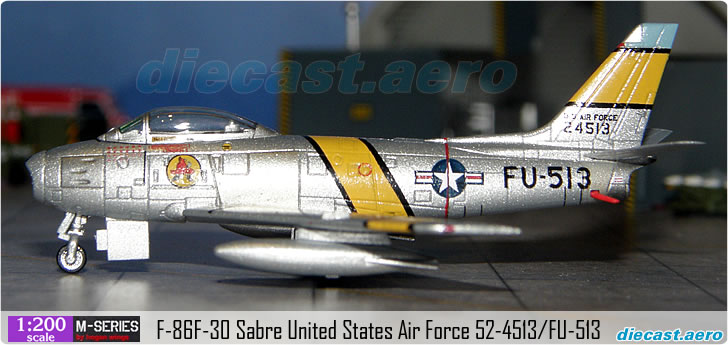 F-86F-30 Sabre United States Air Force 52-4513/FU-513