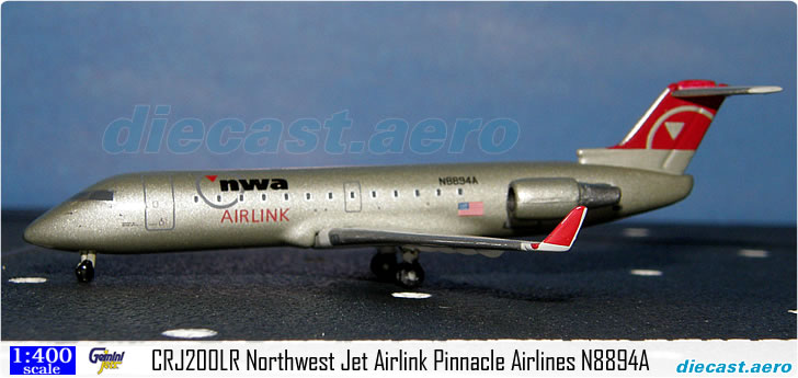 CRJ200LR Northwest Jet Airlink Pinnacle Airlines N8894A