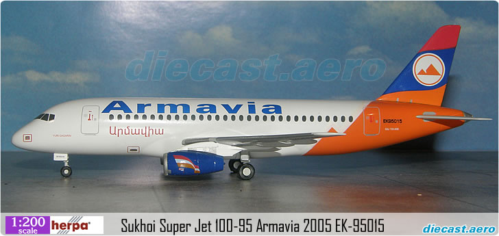 Sukhoi Super Jet 100-95 Armavia 2005 EK-95015