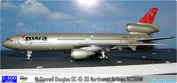 McDonnell Douglas DC-10-30 Northwest Airlines N226NW