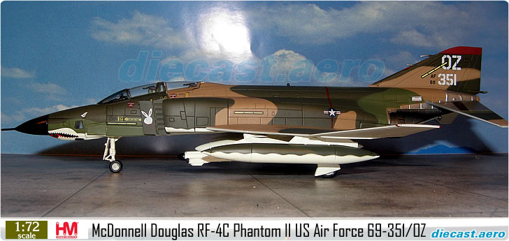 McDonnell Douglas RF-4C Phantom II US Air Force 69-351/OZ