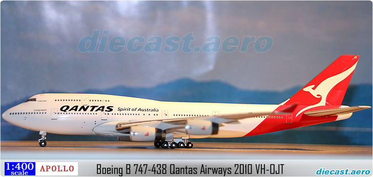 Boeing B 747-438 Qantas Airways 2010 VH-OJT
