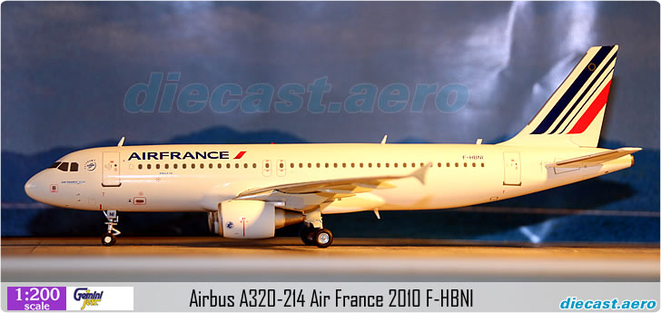 Airbus A320-214 Air France 2010 F-HBNI