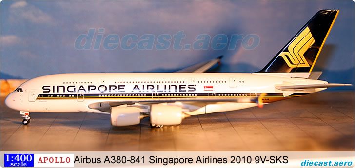 Airbus A380-841 Singapore Airlines 2010 9V-SKS
