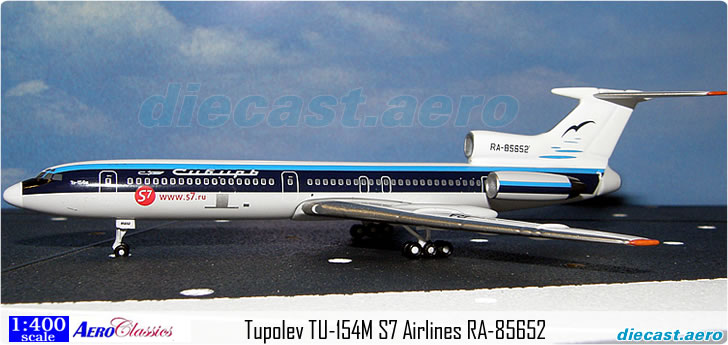 Tupolev TU-154M S7 Airlines RA-85652