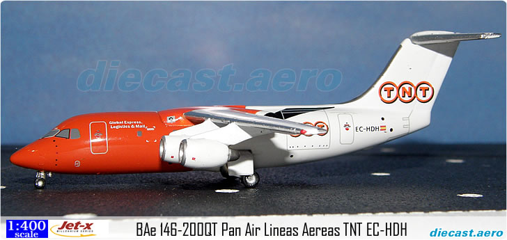 BAe 146-200QT Pan Air Lineas Aereas TNT EC-HDH