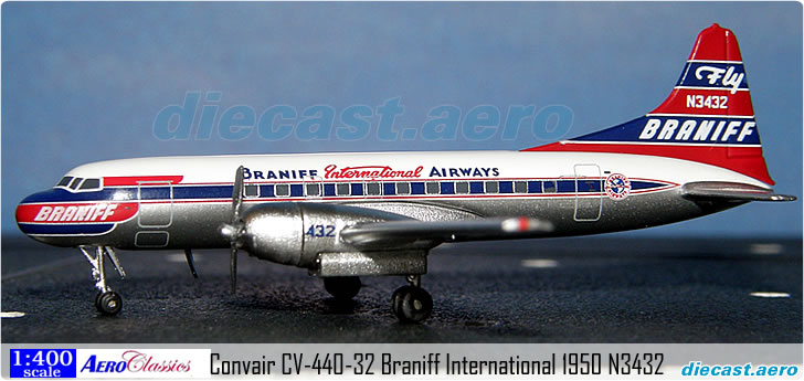 Convair CV-440-32 Braniff International 1950 N3432
