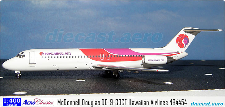 McDonnell Douglas DC-9-33CF Hawaiian Airlines N94454