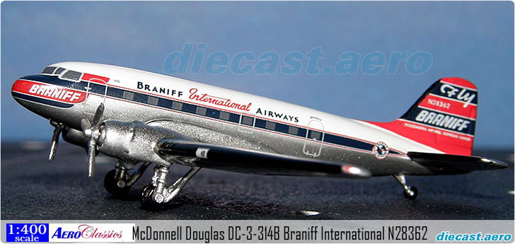 McDonnell Douglas DC-3-314B Braniff International N28362