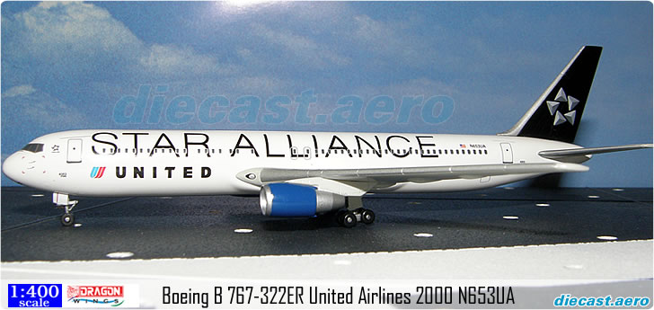 Boeing B 767-322ER United Airlines 2000 N653UA